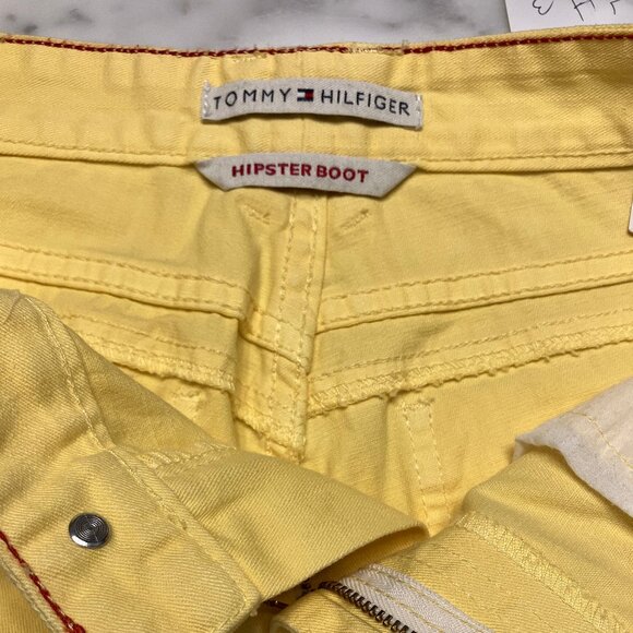 NWT Tommy Hilfiger Stretch Hipster Boot Yellow Size 8 Jeans - Picture 2 of 10